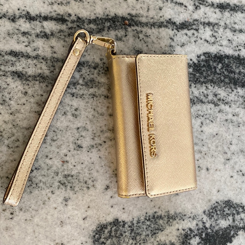 Michael Kors small iPhobe case